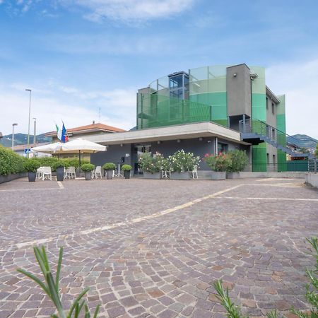 San Valentino Hotel Villa di Serio Экстерьер фото