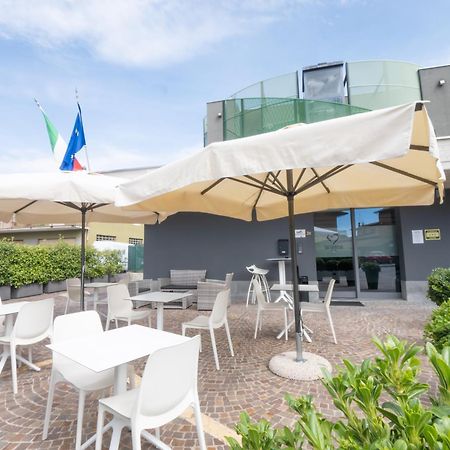 San Valentino Hotel Villa di Serio Экстерьер фото